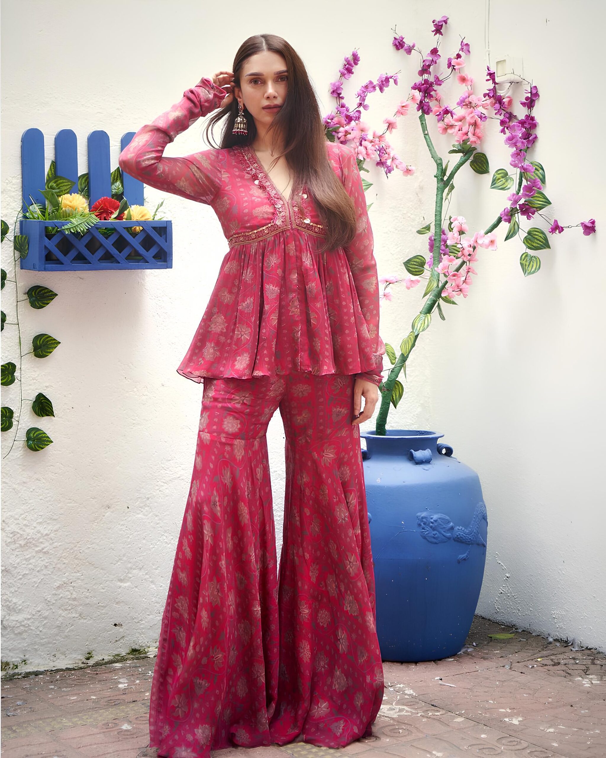 66bc63b823ea504a4f20466137b574e9 1 Scaled